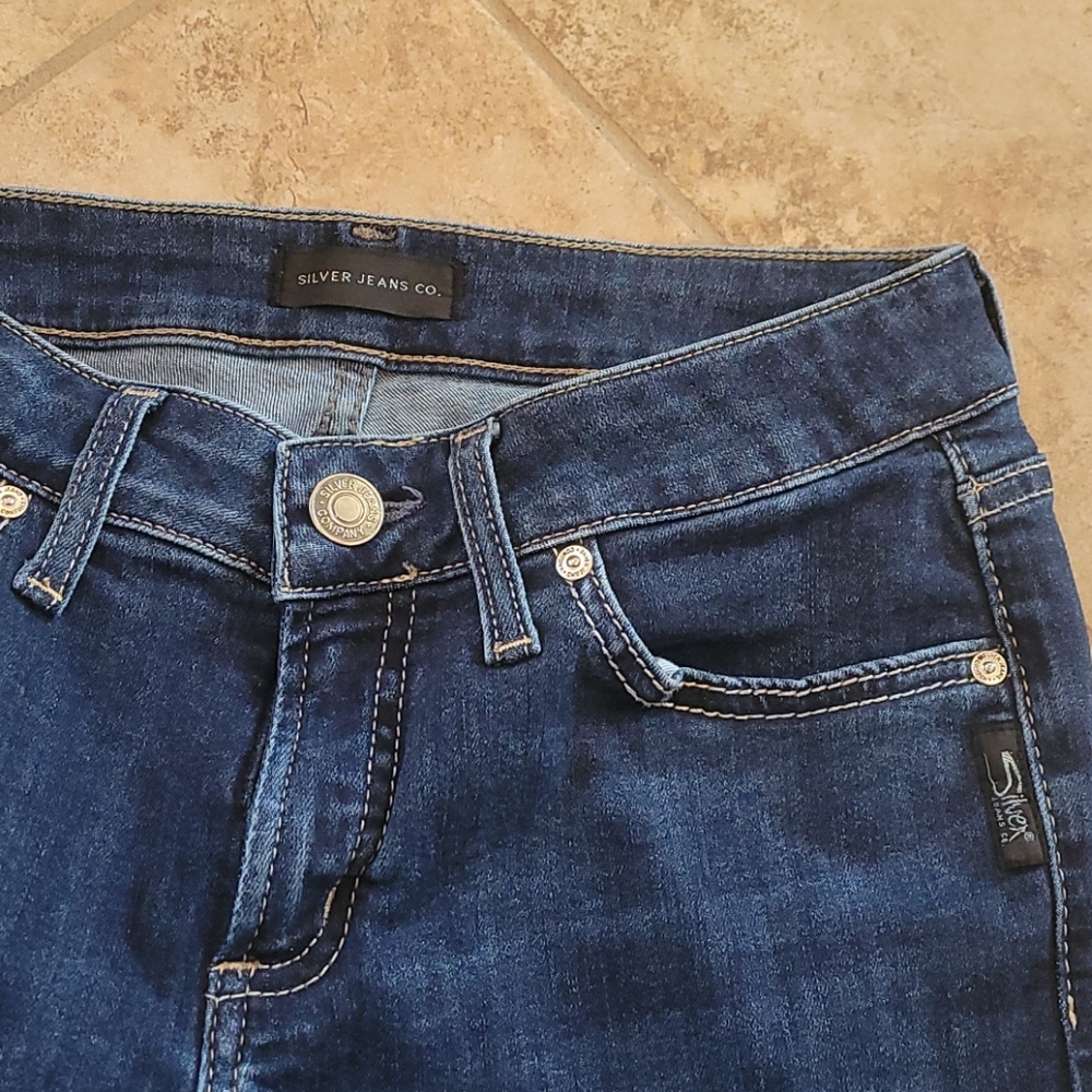 Silver Jeans 28x25